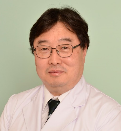 山口 研成